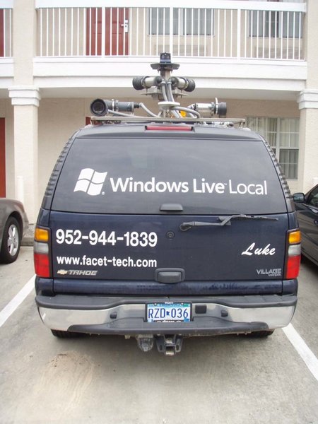 微软 Windows Live Local 实景拍摄专用车更多照片
