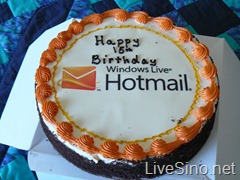 收到 Hotmail 15 岁生日蛋糕！附照片