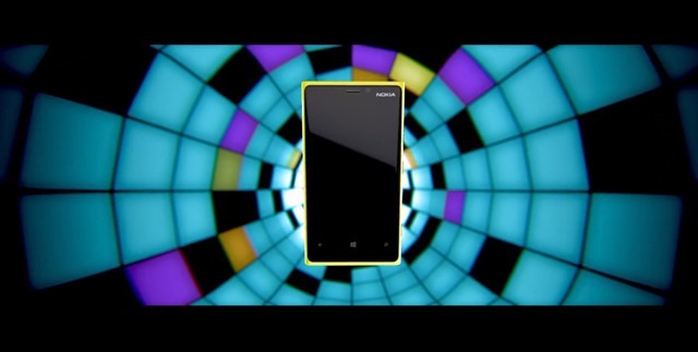 诺基亚推荐 Lumia 920 内部构造揭秘视频