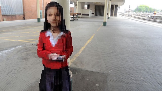 艺术家利用 Kinect 制作的像素人体雕塑