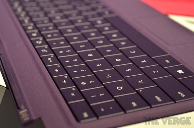 Bill Gates 曾建议微软 Surface 推出紫色版 Type Cover