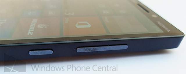 Verizon 定制诺基亚 Lumia 929 真机照全面曝光