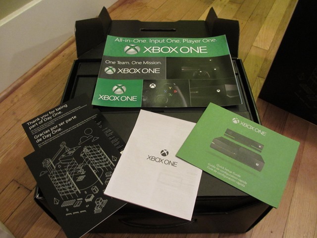 白色员工版 Xbox One 现身 eBay，一口价 $2699.95