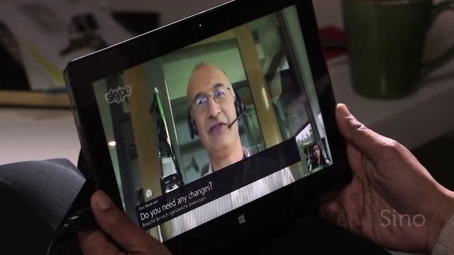 微软演示同声翻译对话技术 Skype Translator