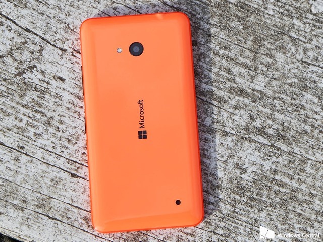 lumia-640-review-hero-rear-cropped